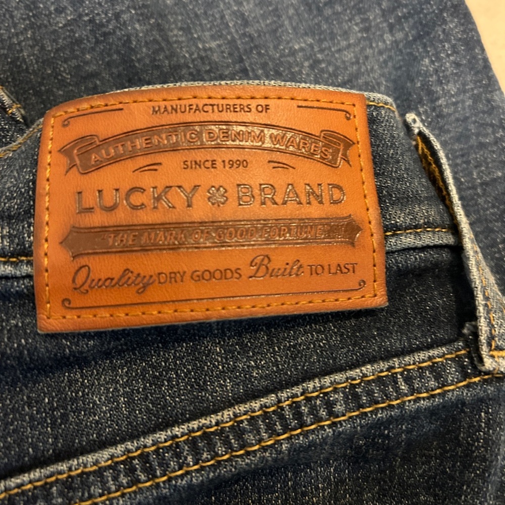 Lucky Brand Men's Dark Blue Denim Jeans
